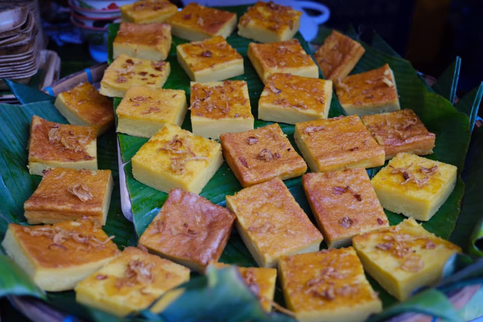 Kinh nghiệm du lịch Lào - Bánh bí đỏ