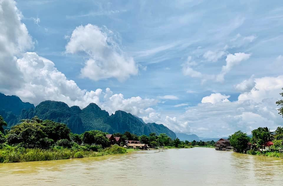 Kinh nghiệm du lịch Lào - Sông Nam Song - Vang Viêng