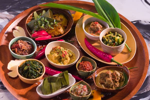 Các món ăn ở Bali rất phong phú và được trang trí rất bắt mắt.
